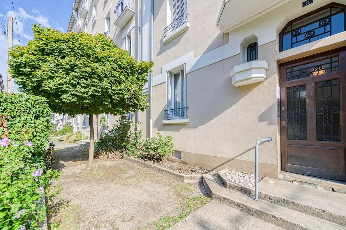 2 Pieces Tout Confort, Deco Moderne, Wifi Fibre Grenoble France